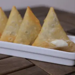 سمبوسك جبنة سايلة